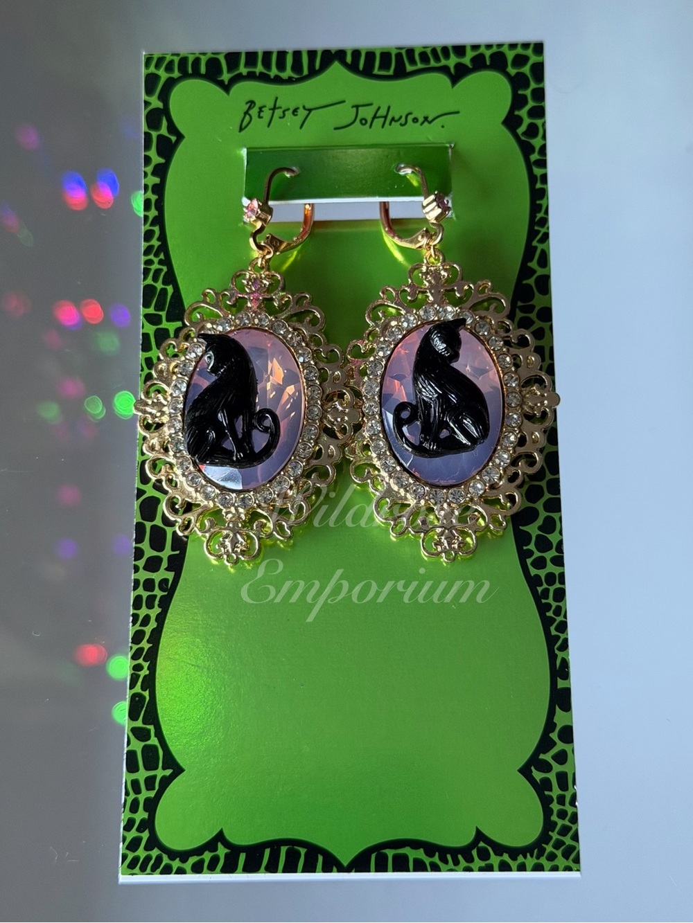 BETSEY JOHNSON HALLOWEEN BLACK CAT LEVER BACK GLASS CRYSTALS DANGLE EARRINGS